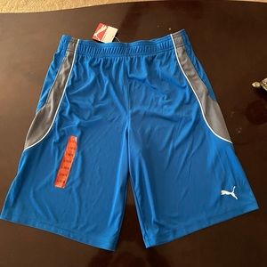 NWT Boy puma shorts size l